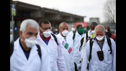 Médicos cubanos internacionalistas