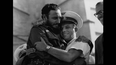 Fidel y Yuri Gagarin