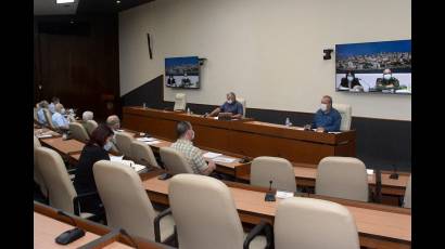 Reunión del grupo temporal de trabajo para la prevención y control de la COVID-19