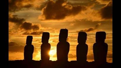 Esculturas realizadas por las civilizaciones originarias de las islas del Pacífico