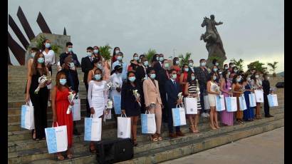 En la solemne ceremonia recibieron su diploma 158 estudiantes con una destacada trayectoria académica