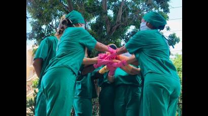 Los jóvenes cubanos han tenido una participación destacada en el enfrentamiento al nuevo coronavirus desde varias tareas que han asumido.