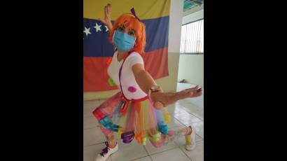 A la instructora de arte Yanila Rodríguez Gómez le ha tocado enfrentarse a la pandemia al lado de los venezolanos