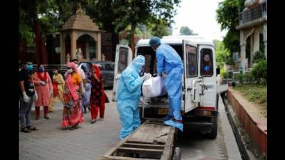 La India registra el mayor aumento de casos diarios de coronavirus a nivel mundial tras sumar 78.761 nuevos contagios.