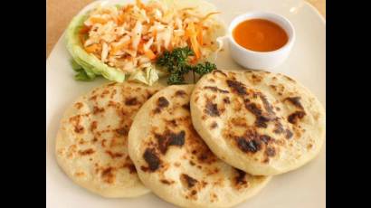 Pupusa salvadoreña