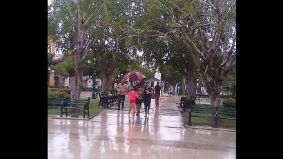  Ciego de Ávila tuvo un sábado con lloviznas intermitentes, como antesala de las precipitaciones que traerá la tormenta tropical Eta