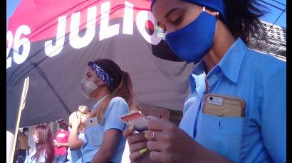 Caravana y entrega de carnés de la UJC en Ciego de Ávila
