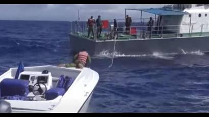 Lancha detenida a ocho millas al noreste de Punta del Fraile