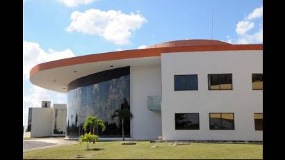 Centro de Estudios Avanzados de Cuba