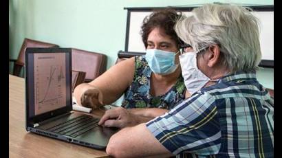 Investigadora titular del Centro de Inmunología Molecular, Lizet Sánchez