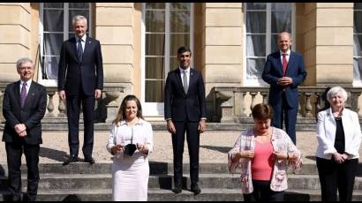 G-7