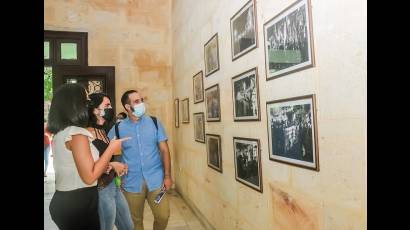 Dada la actual situación epidemiológica, la inauguración contó con la participación de algunos de los premiados, otros recibieron los galardones en su propia casa.