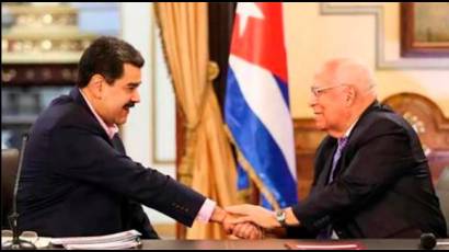 Reunión de Ricardo Cabrisas con Nicolás Maduro