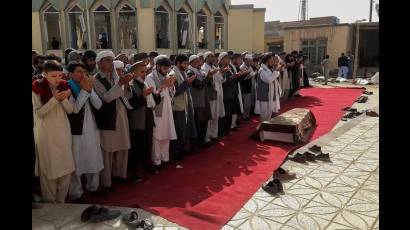 Funeral masivo  a las víctimas del atentado