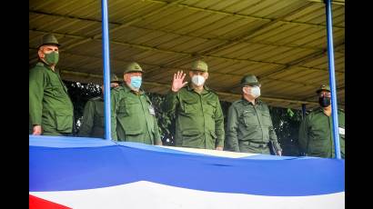 Presidente DiazCanelB  en Bastión Estudiantil Universitario que en el Día Nacional la Defensa se realizo en la Gran Unidad de la Gloria Combativa Rescate de Sanguily