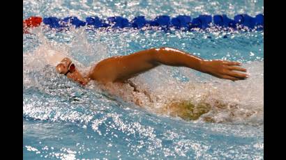 Andrea rompió dos récords nacionales y continuó su excelente progresión en las piscinas.