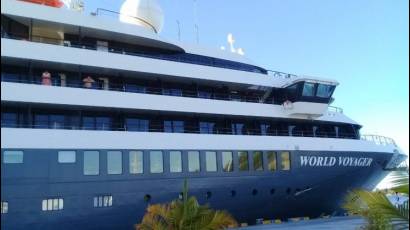 Crucero World Voyager