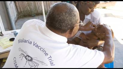Ensayo clínico de vacuna contra la malaria en Mozambique