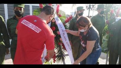 Homenaje a los héroes y mártires de Playa Girón