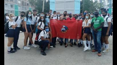 Jóvenes santiagueros en comunidades de la ciudad heroica