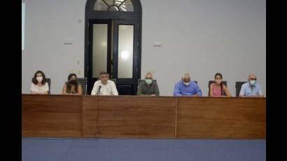 Analizan diputados proyectos de leyes en Cuba