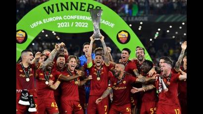 Roma, campeón de la Conference League