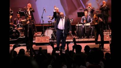 Alexander Abreu se ha convertido en un músico muy reconocido entre el público.