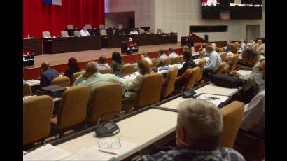 Encuentro de la dirección del país con gobernadores de las provincias, y con el intendente del municipio especial Isla de la Juventud