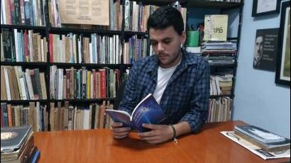 Brian Pablo Lleonart, poeta y vicepresidente de la AHS en Matanzas.