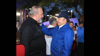 Manuel Marrero Cruz participó en el acto por el aniversario 43 de la Revolución Sandinista, en el que saludó al Comandante Daniel Ortega.