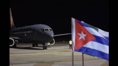 En la noche de ayer, arribó al aeropuerto Internacional Juan Gualberto Gómez de Varadero el Boeing 737-700, con ayuda solidaria del ejército y la fuerza aérea mexicanos