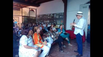 José Antonio González resalta el elvado rigor científico del taller museología y sociedad.