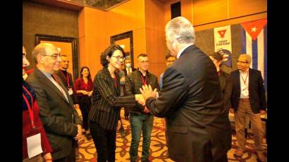 Miguel Díaz-Canel Bermúdez intercambió la mañana de este miércoles con miembros de la solidaridad con Cuba
