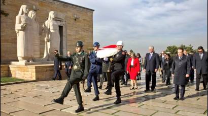 Tributo al padre fundador de Türkiye, Mustafa Kemal Atatürk