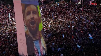 El Obelisco de Buenos Aires vibró con el triunfo de la selección albiceleste.