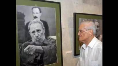 Miyar Barrueco se desempeñó durante años en el cargo de Secretario del Consejo de Estado de la República de Cuba y trabajó junto al Comandante en Jefe Fidel Castro Ruz