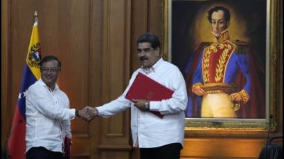 Gustavo Petro y Nicolás Maduro