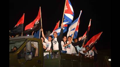 Jóvenes destacados de diversos sectores conformaron la caravana cienfueguera