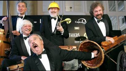 El grupo humorístico y musical argentino Les Luthiers
