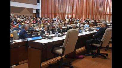 Presidente de Cuba en Conferencia Por el Equilibrio del Mundo