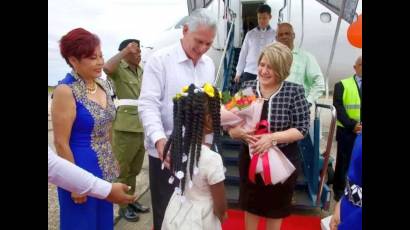 Presidente Miguel Díaz-Canel llega a Belice