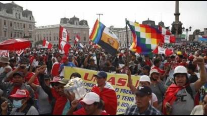 Manifestaciones en Perú