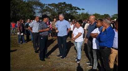 Recorrido de candidatos a diputados por Santa Clara