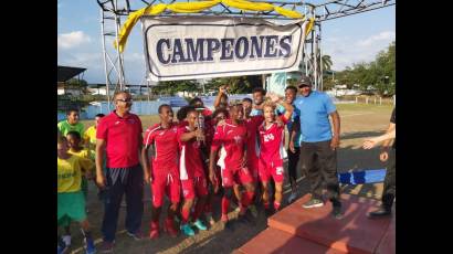 Los Diablos Rojos celebraron