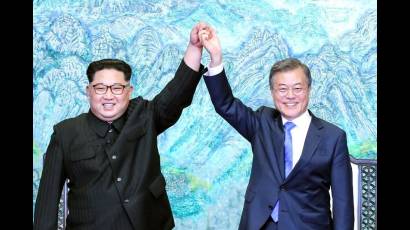 Kim Jong Un y  Moon Jae-in