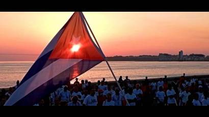 Acto en el Malecón habanero por el Día internacional de los trabajadores