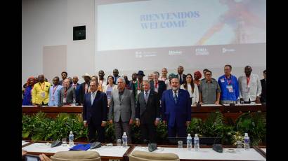 Asistió Presidente cubano a la Reunión de Ministros de Turismo del Grupo de los 77 más China.