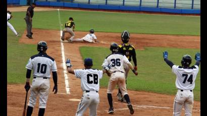 Cachorros holguineros en la Serie Nacional 62