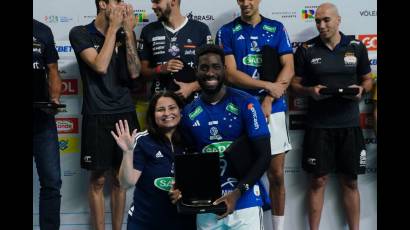 El Sada Cruzeiro sumó su quinto título de la temporada y su octavo trofeo liguero