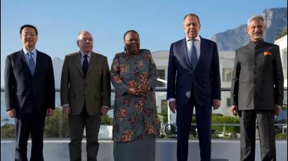 Los cancilleres de los países Brics (Brasil, Rusia, India, China y Sudáfrica) se reunieron este jueves en la ciudad sudafricana de Ciudad del Cabo